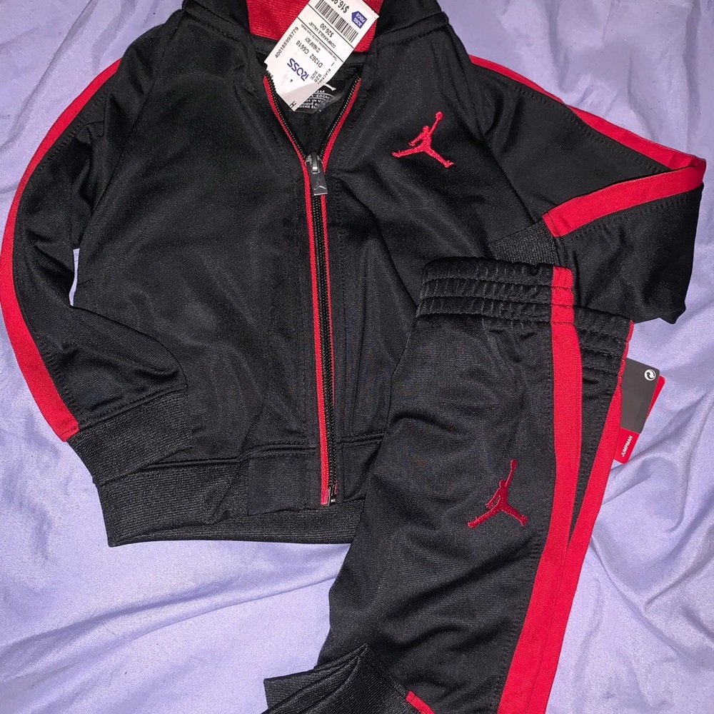 Jordan sweat suit